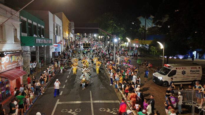 Olímpia Folia 2025 contabiliza 50 mil foliões com Desfiles e shows históricos
