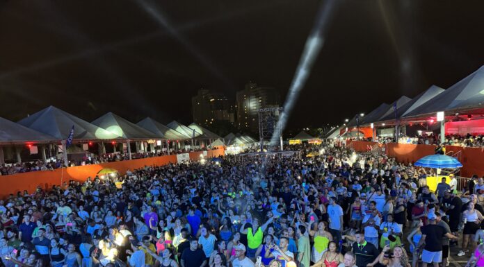 Hoje tem Baile do Nêgo Véio no Olímpia Folia. Ontem, PPA e Inimigos da HP