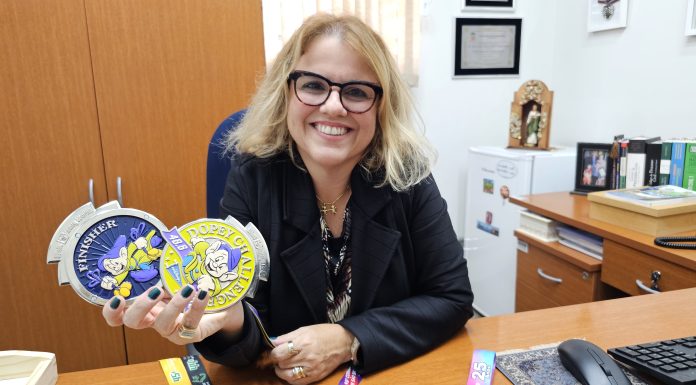Da toga às pistas: juíza adota corrida para superações e saúde. Até na Disney