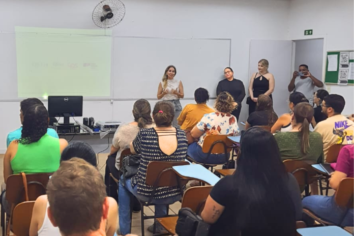 Academia do Turismo: Cursos gratuitos de Espanhol e Marketing Digital
