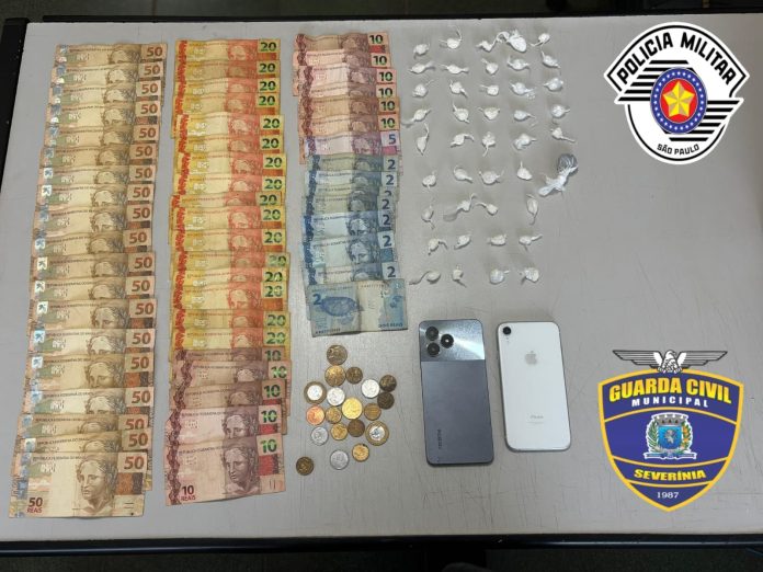 Operação conjunta prende homem com cocaína, maconha e mais de R$ 1,4 mil