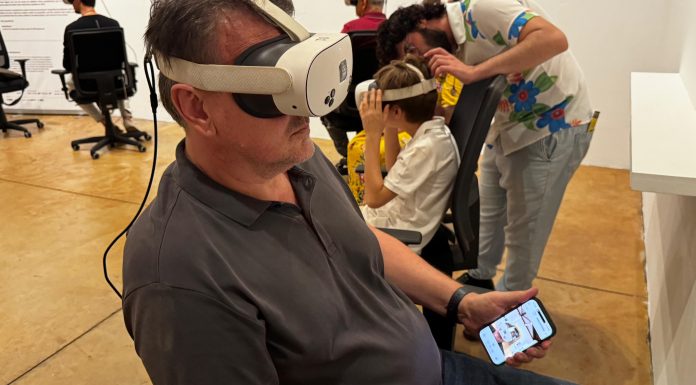 ECO abre exposições com arte gráfica, pôsteres de cinema e realidade virtual