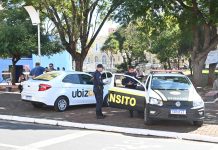 Ubiz Car segue irregular em Olímpia e motoristas são alertados por fiscais