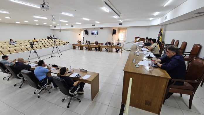 Orçamento engessado leva Prefeitura a contratar R$ 63 milhões na Caixa