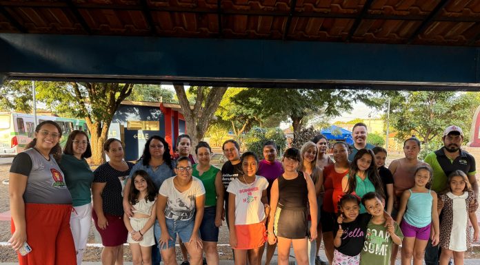 Associação leva aulas gratuitas de balé para crianças de Ribeiro dos Santos