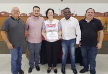 Câmara homenageia equipe da Cultura pelo 61º Festival do Folclore