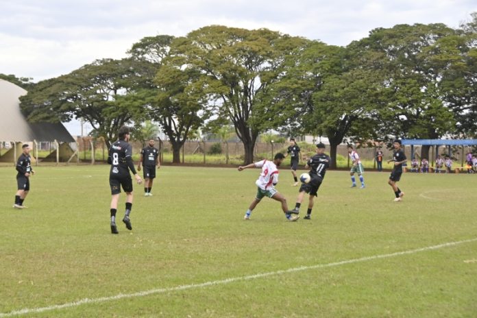 Quartas do Amador começam neste domingo com jogos no Ginásio