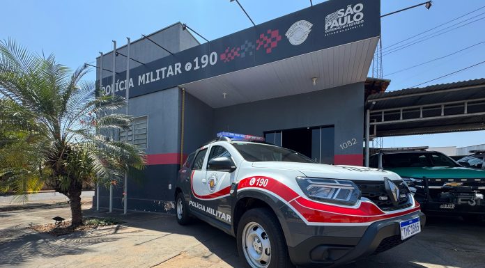 Governo do Estado entrega viatura à Polícia Militar de Guaraci
