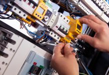 Curso gratuito do SENAI abre nova turma para eletricistas em Olímpia