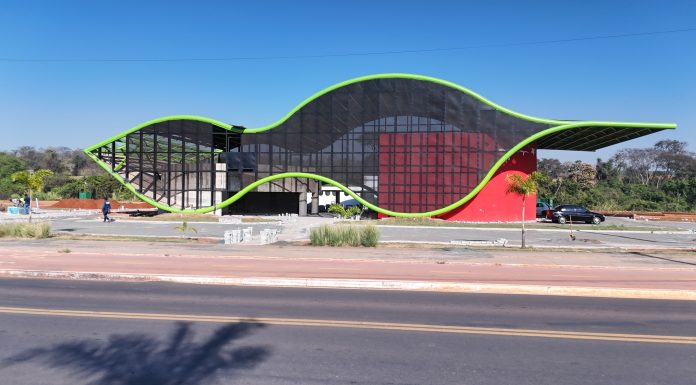 Espaço cultural no Vale do Turismo passa a se chamar “Espaço Ruy Ohtake”