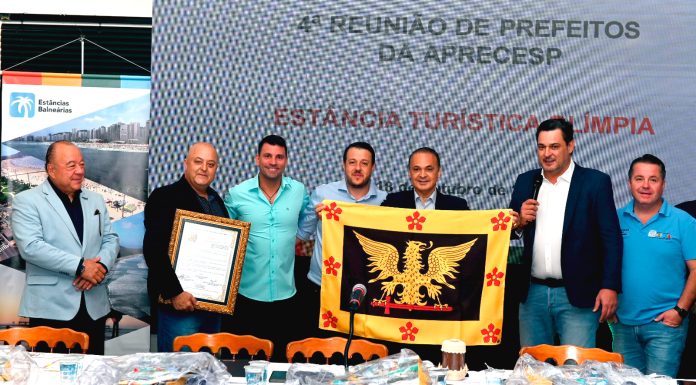 Lucena recebe Título de Cidadão Olimpiense na reunião da Aprecesp