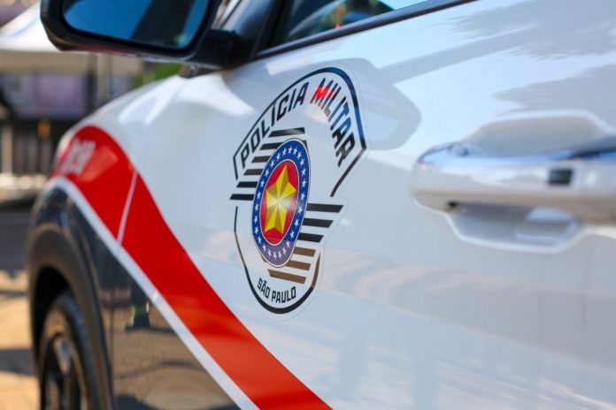 Homem é encontrado morto em estado de decomposição dentro de casa