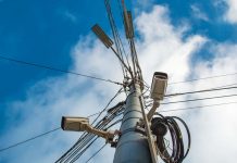 Geninho sanciona lei que usará a CIP para novas câmeras nos postes