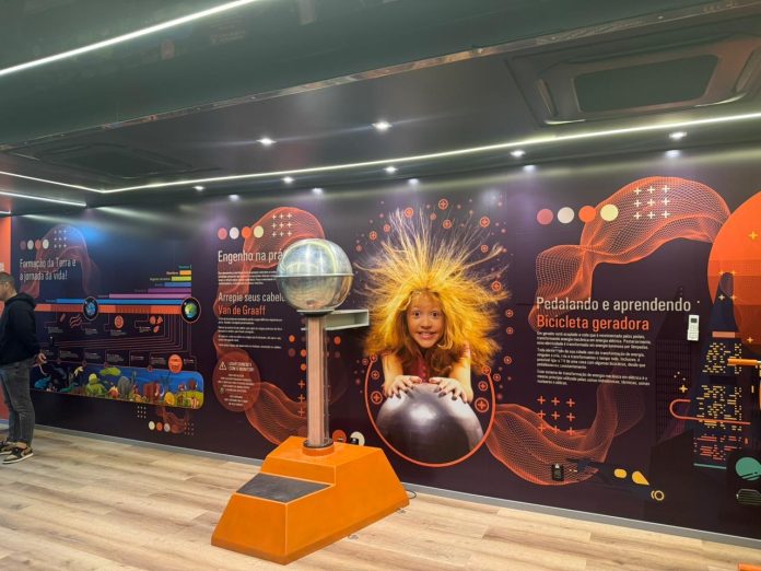 Carreta do Museu Catavento chega a Olímpia com experiências científicas