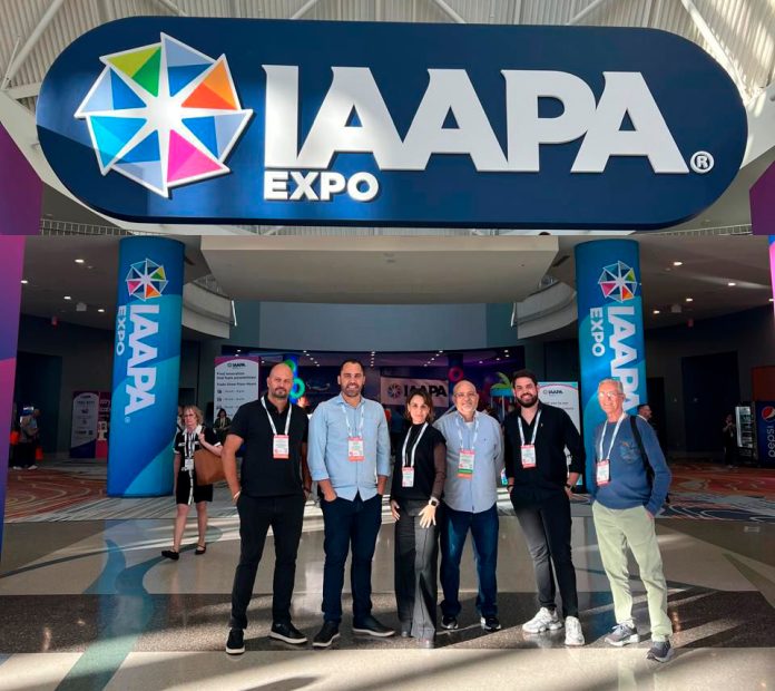 Hot Beach busca novas tecnologias na IAAPA 2025 em Orlando