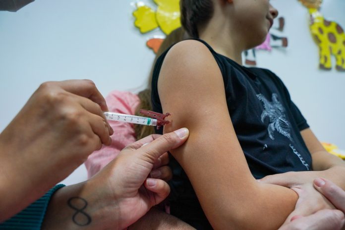 Casos de dengue caem em Olímpia, mas vacinação infantil ainda preocupa