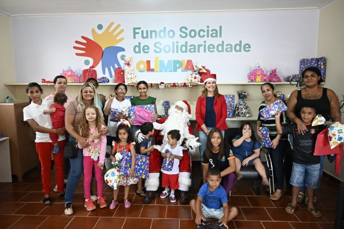 Fundo Social entrega brinquedos a crianças atendidas por projetos sociais