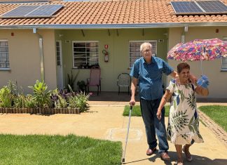 Casal de 78 e 79 anos oficializa união no Residencial Vida Longa em Olímpia