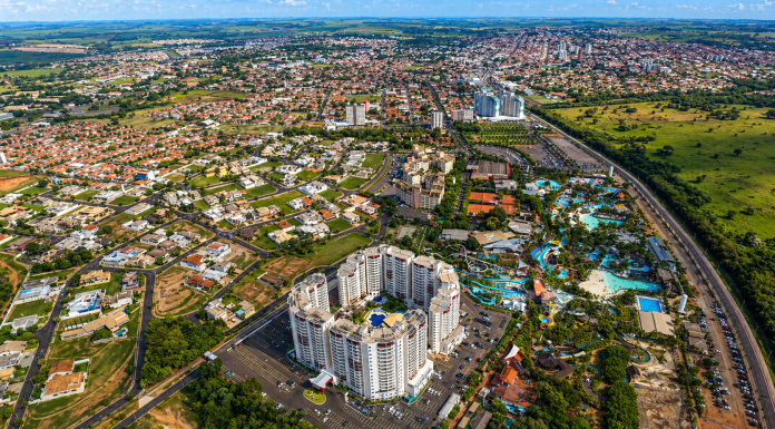 Feriado impulsiona turismo em Olímpia com quase 50 mil visitantes