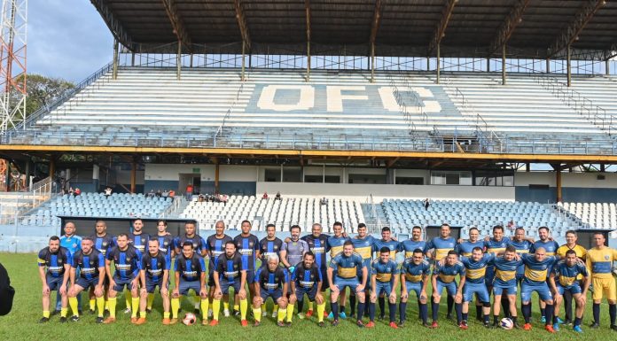 GCM arrecada doações para 63 idosos em jogo beneficente