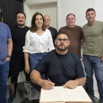Lorão toma posse como vereador de Olímpia no lugar de Flávio