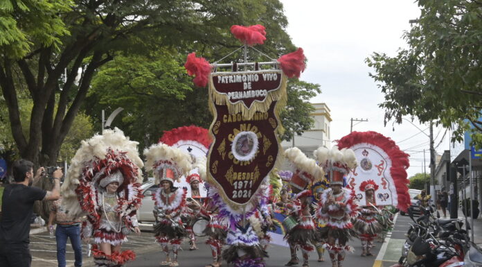 Festival de Folclore ocupa ruas, escolas e palco principal nesta sexta-feira (7)