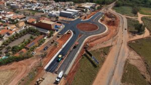 Nova rotatória de acesso ao Quinta das Aroeiras será entregue na sexta (2)