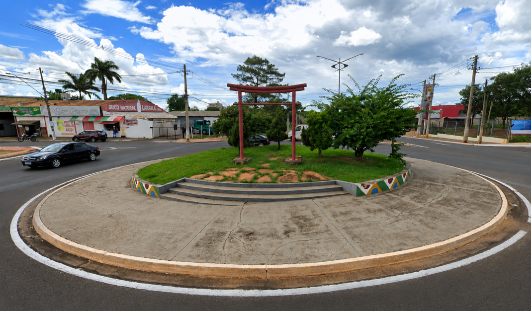 Rotatória Takakichi