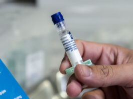 Nova vacina contra pneumonia e meningite começa a ser aplicada