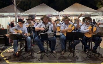 Festival de Folclore abre espaço para nove noites de música sertaneja raiz