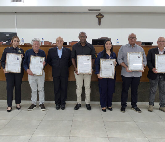 “Pessoas que fazem a diferença”: Barrera homenageia sete nomes