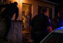 Homem escala muro, invade casa e causa terror em idosa de 66 anos