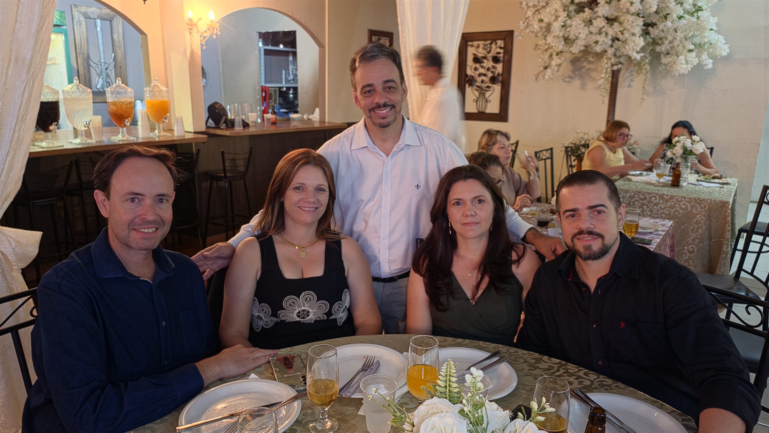Jantar da Primavera da Paróquia São José, em Olímpia