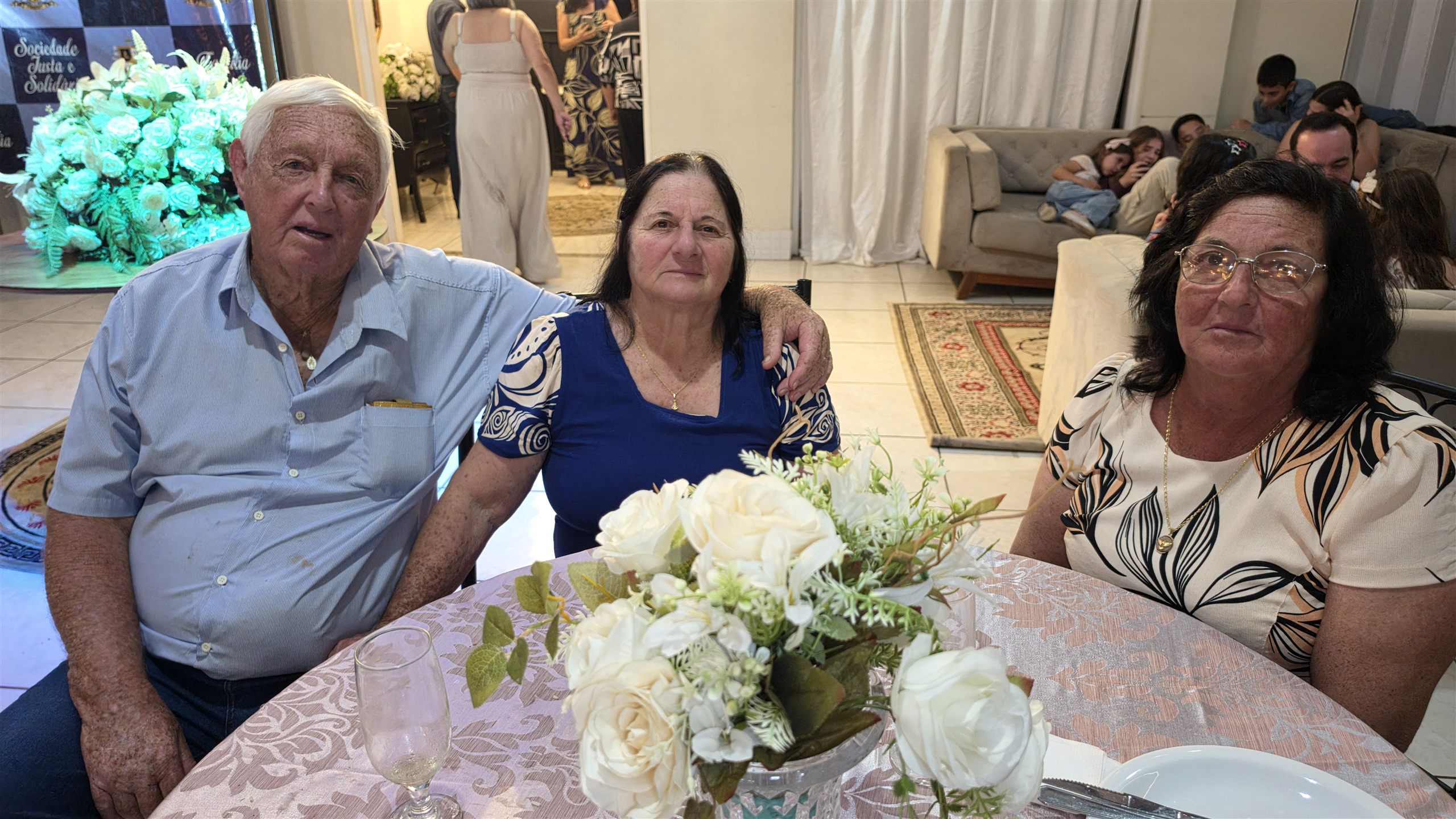 Jantar da Primavera da Paróquia São José, em Olímpia