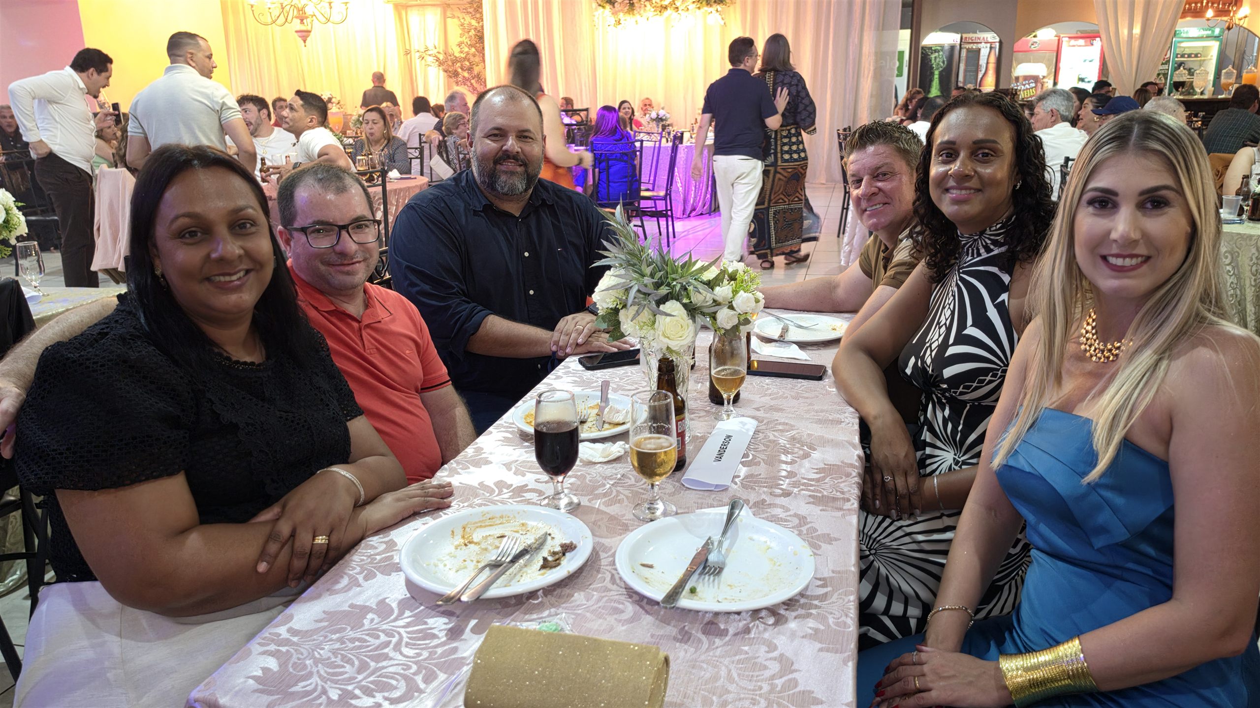 Jantar da Primavera da Paróquia São José, em Olímpia