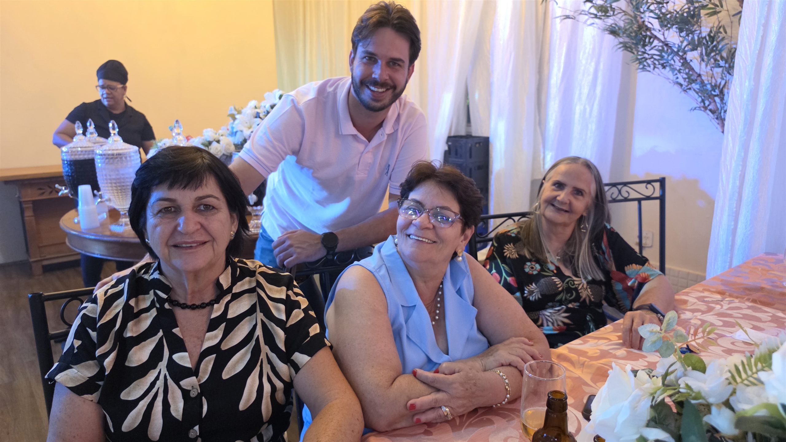 Jantar da Primavera da Paróquia São José, em Olímpia