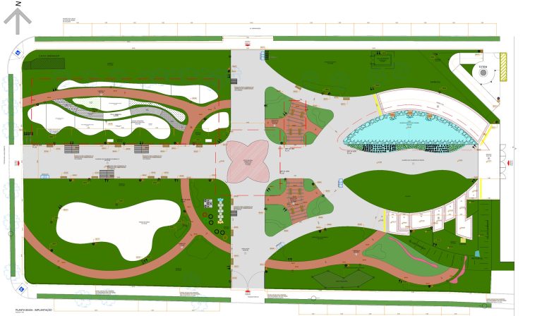 Planta da Praça do Folclore, projeto da Prefeitura de Olímpia, com lago, alameda das palmeiras, pátio central, jardins e tanque de areia